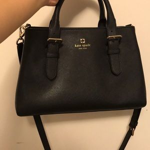 Kate spade leather crossbody !